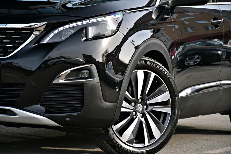 Peugeot 3008 PureTech 130 Stop & Start GPF Allure Pack