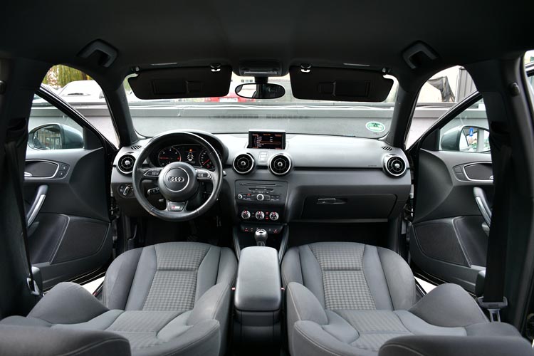 Audi 1.6 TDI Sportback S line Edition