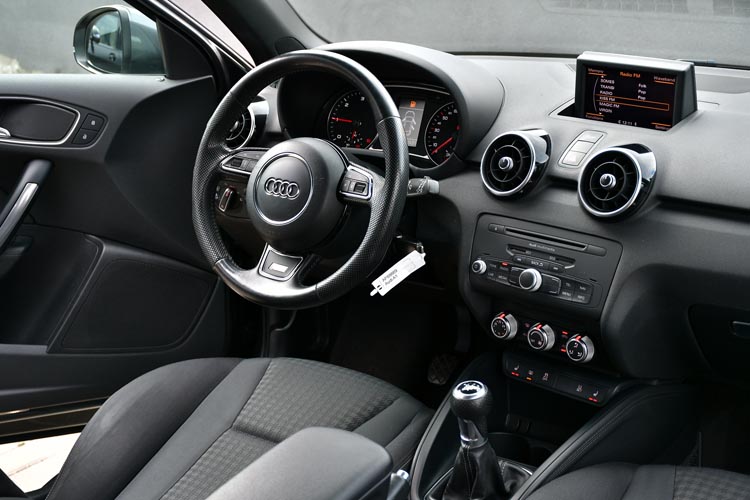 Audi 1.6 TDI Sportback S line Edition