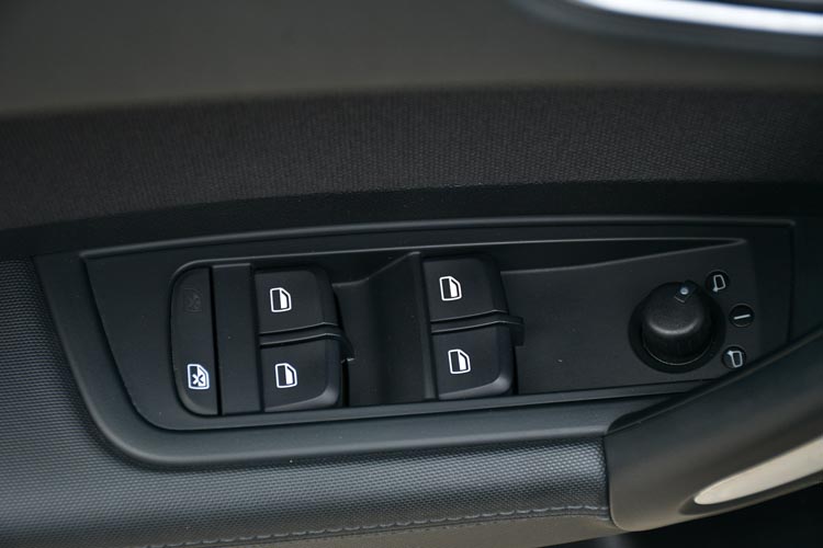 Audi 1.6 TDI Sportback S line Edition