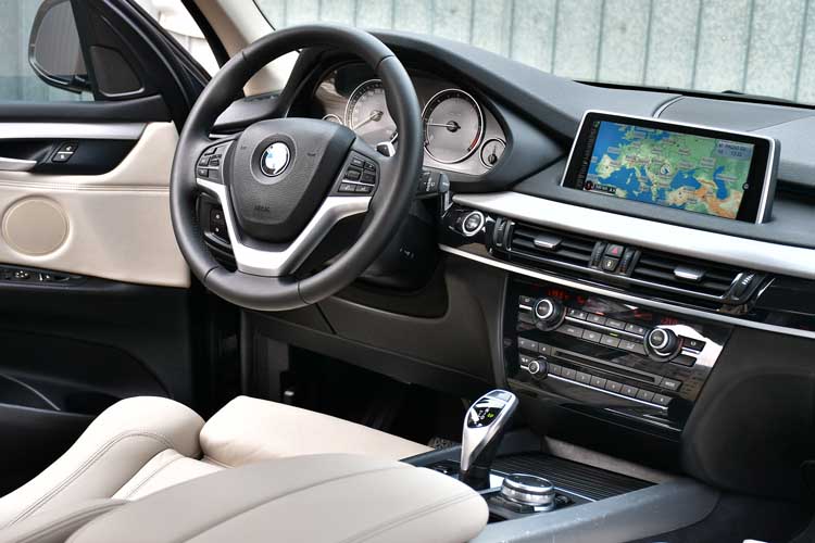 BMW xDrive25d Aut. xLine Pure Experience
