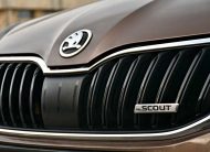 Skoda Octavia Combi 2.0TDI (Green Tec) 4X4 DSG Scout
