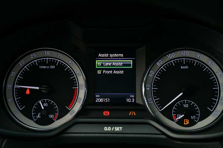 Skoda Octavia Combi 2.0TDI (Green Tec) 4X4 DSG Scout
