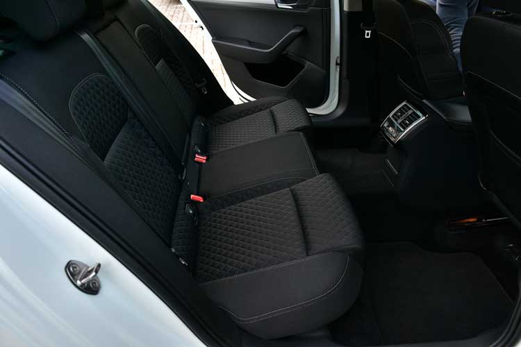 Skoda Superb 2.0d 190cp 4×4 Break