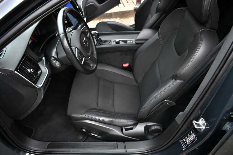 Volvo V60 D3 Geartronic Momentum