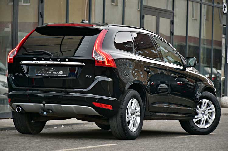 Volvo XC 60 D3 AWD Momentum