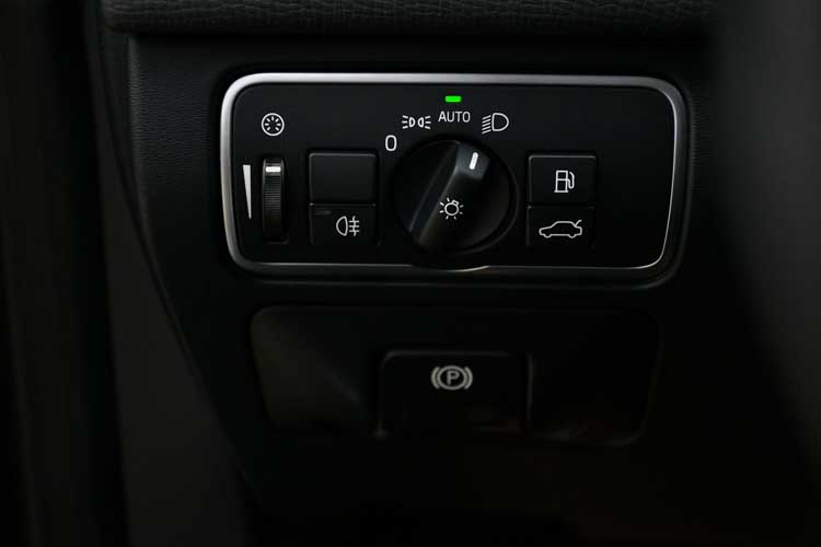 Volvo XC 60 D3 AWD Momentum