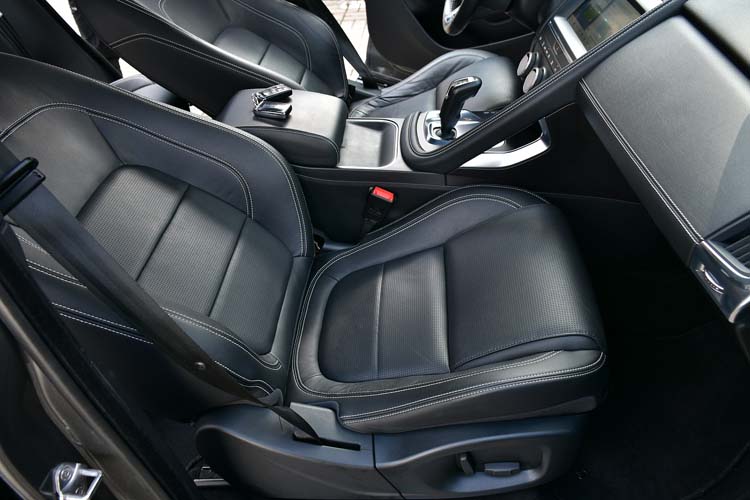 Jaguar E-Pace D150 AWD Aut. R-Dynamic S