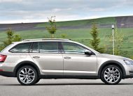 Skoda Octavia Combi 2.0 TDI (Green Tec) 4X4 DSG Scout