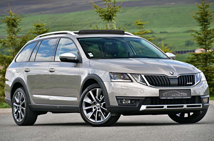 Skoda Octavia Combi 2.0 TDI (Green Tec) 4X4 DSG Scout