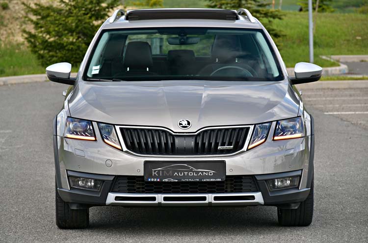 Skoda Octavia Combi 2.0 TDI (Green Tec) 4X4 DSG Scout