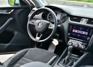 Skoda Octavia Combi 2.0 TDI (Green Tec) 4X4 DSG Scout