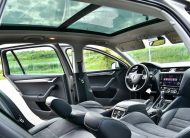 Skoda Octavia Combi 2.0 TDI (Green Tec) 4X4 DSG Scout