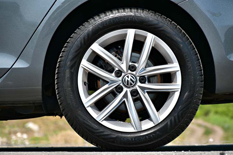 Volkswagen Golf 1.6 TDI Highline