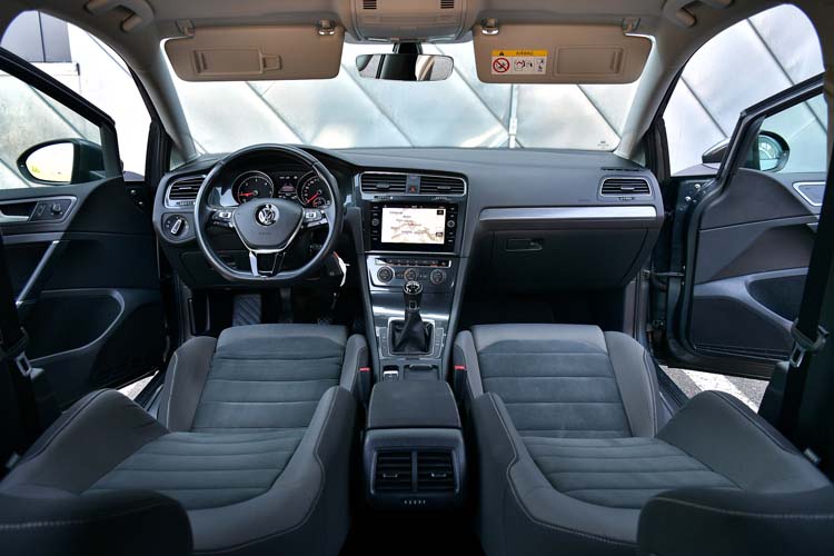 Volkswagen Golf 1.6 TDI Highline