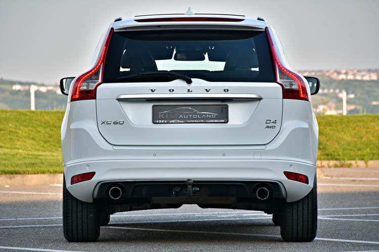 Volvo XC60 2.4d D4 AWD R-Design