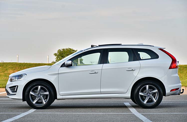 Volvo XC60 2.4d D4 AWD R-Design