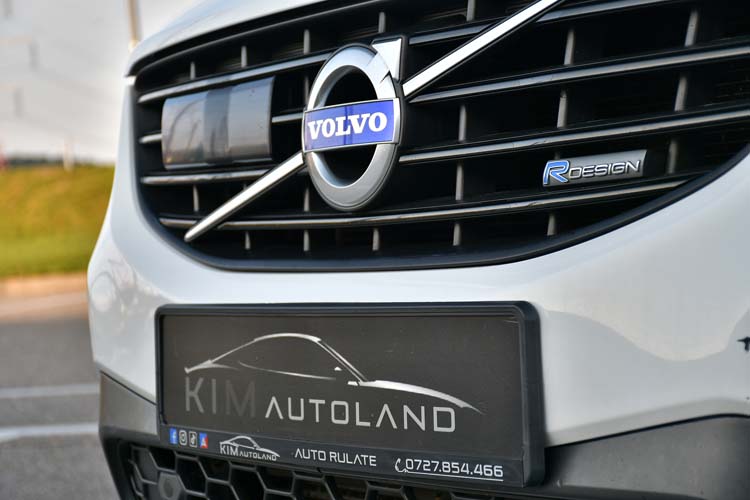 Volvo XC60 2.4d D4 AWD R-Design