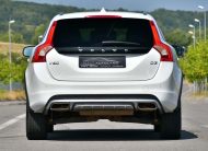 Volvo V60 Cross Country D3 Geartronic Momentum