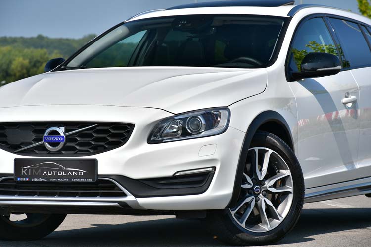 Volvo V60 Cross Country D3 Geartronic Momentum