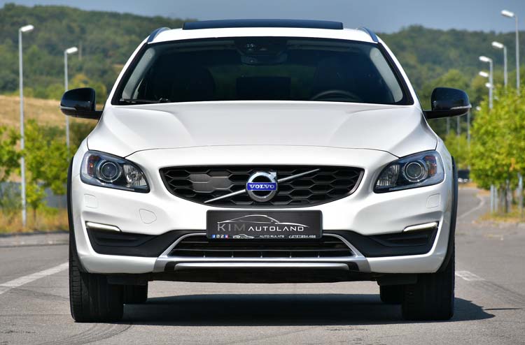 Volvo V60 Cross Country D3 Geartronic Momentum