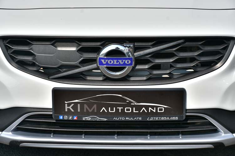 Volvo V60 Cross Country D3 Geartronic Momentum