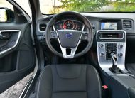 Volvo V60 Cross Country D3 Geartronic Momentum
