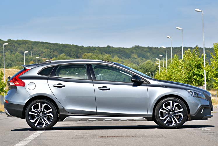 Volvo V40 Cross Country D3 Geartronic Momentum