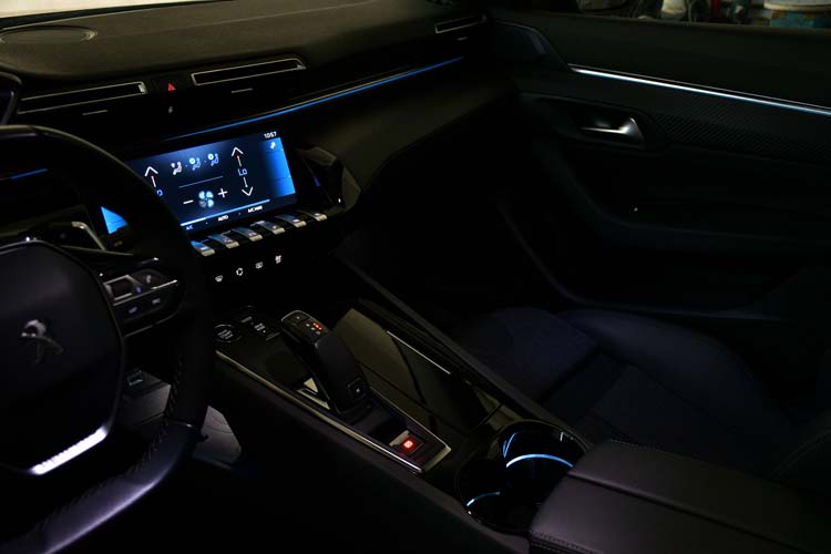 Peugeot 508 BlueHDi 130 EAT8 Active Pack ALLURE