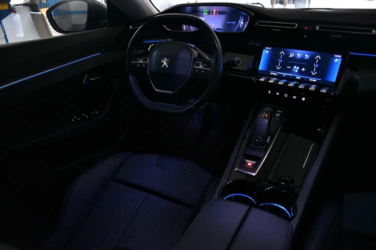 Peugeot 508 BlueHDi 130 EAT8 Active Pack ALLURE
