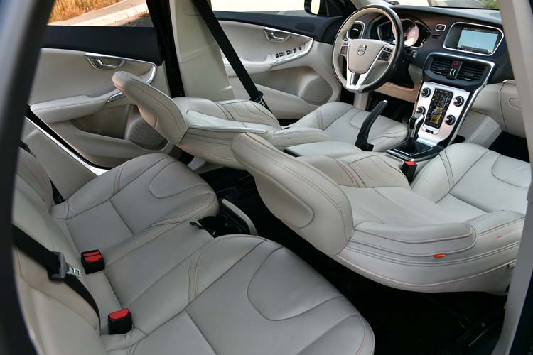 Volvo V40 D2 Ocean Race EDITION