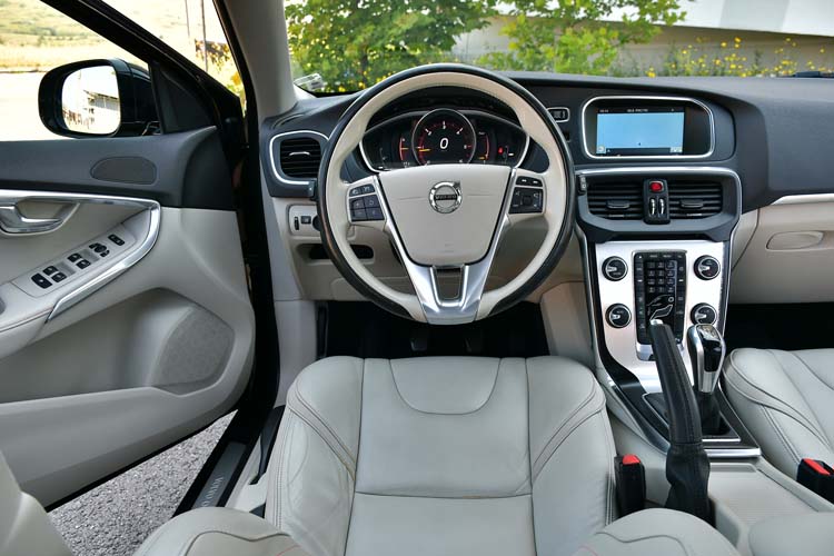 Volvo V40 D2 Ocean Race EDITION