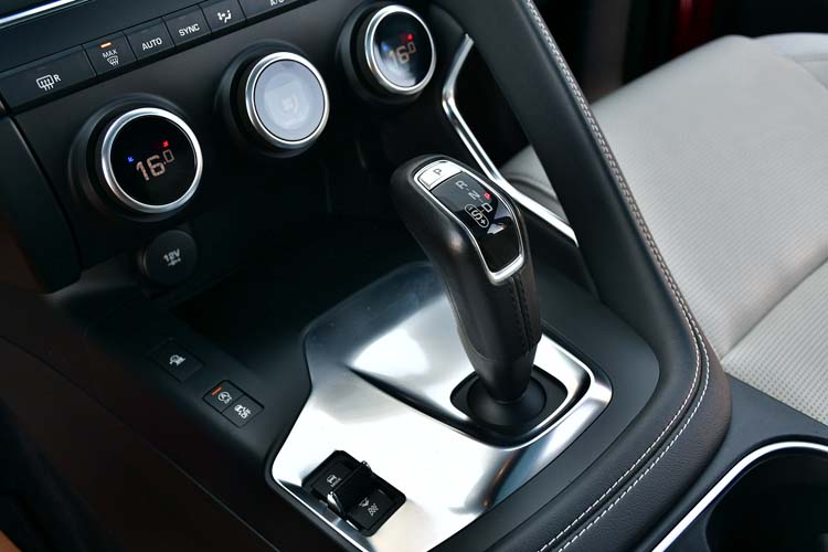 Jaguar E-Pace D150 AWD Aut. R-Dynamic S