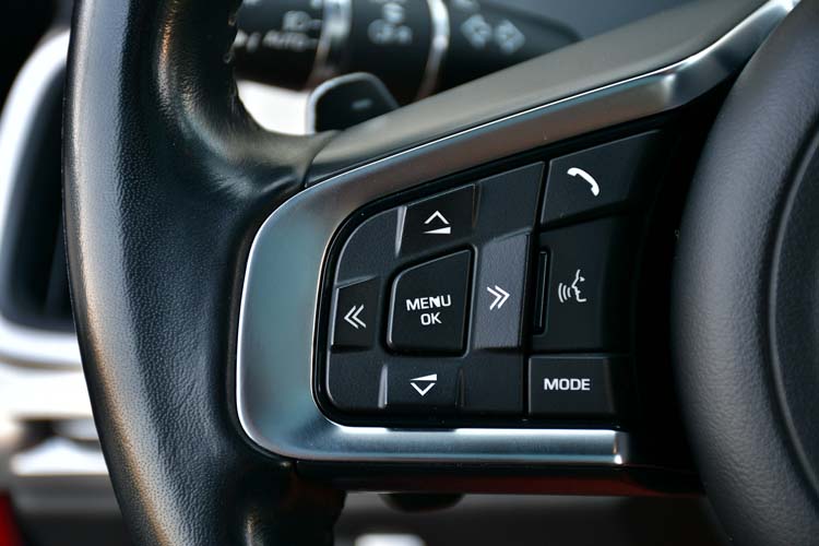 Jaguar E-Pace D150 AWD Aut. R-Dynamic S