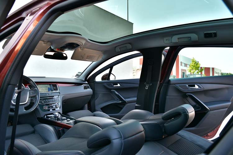 Peugeot 508 RXH Hybrid4 Allure Edition