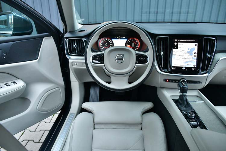 Volvo V60 D4 Geartronic Inscription