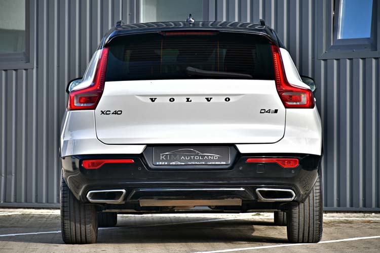Volvo XC40 2.0 D4 AWD Geartronic R Design