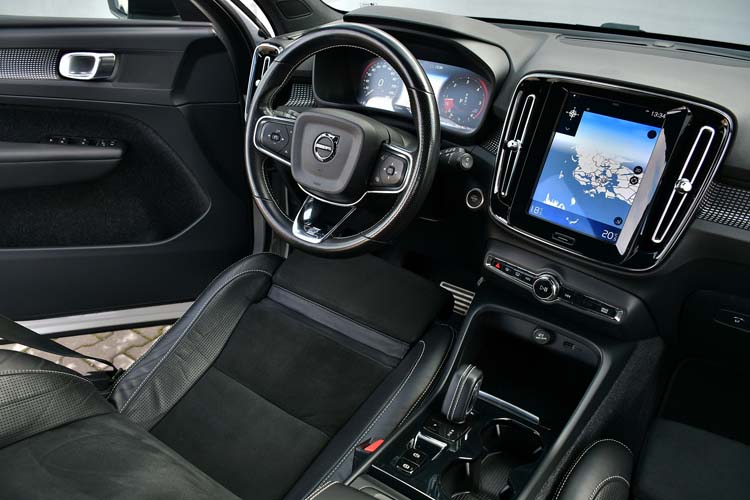 Volvo XC40 2.0 D4 AWD Geartronic R Design