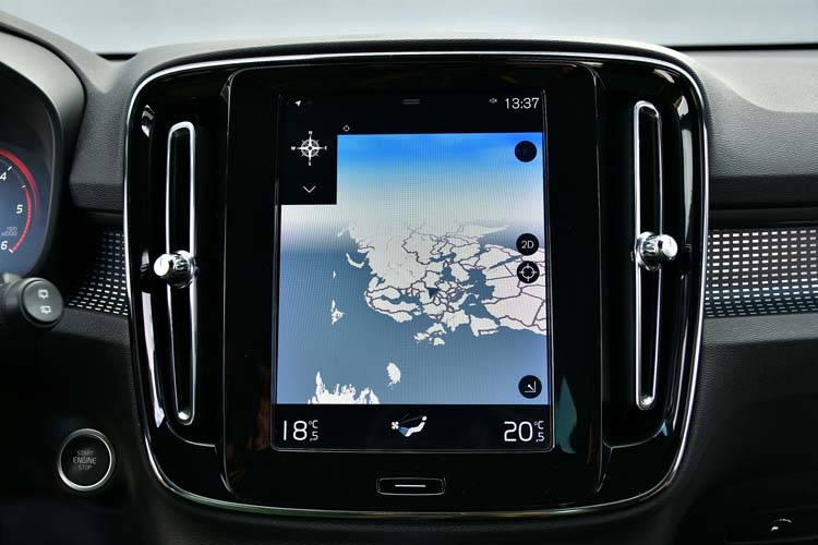 Volvo XC40 2.0 D4 AWD Geartronic R Design