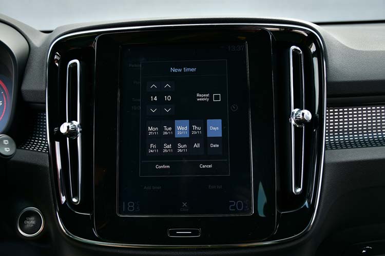Volvo XC40 2.0 D4 AWD Geartronic R Design