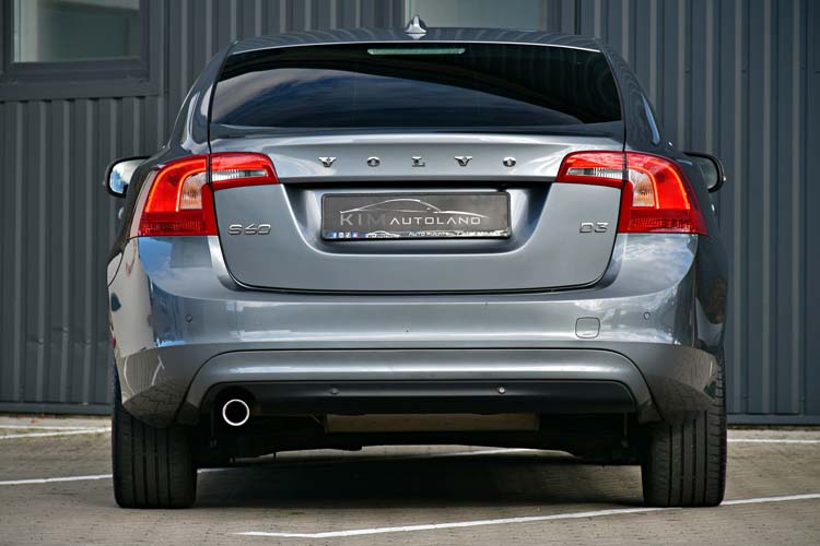 Volvo S60 D3 R Momentum Edition