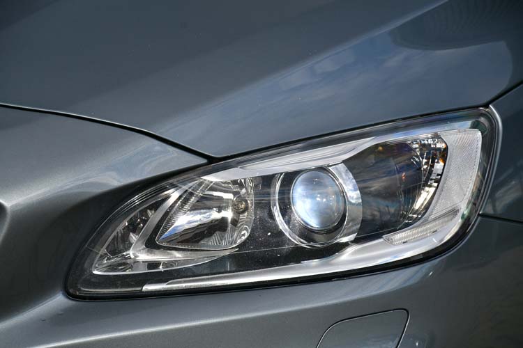 Volvo S60 D3 R Momentum Edition