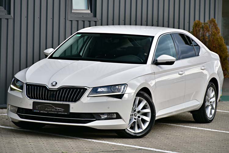 Skoda Superb 2.0 TDI DSG Sportline
