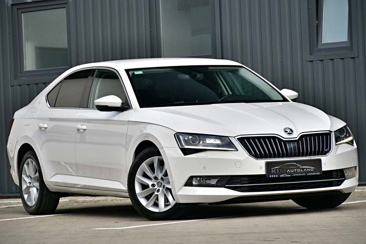 Skoda Superb 2.0 TDI DSG Sportline