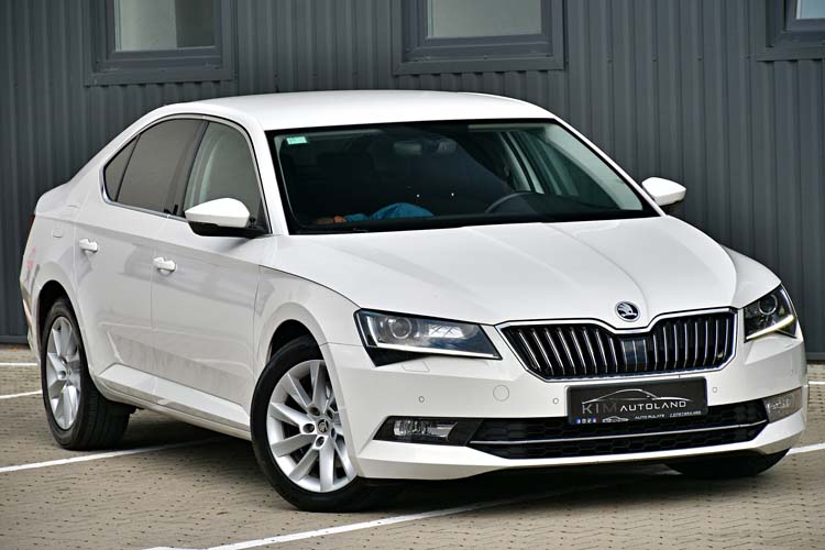 Skoda Superb 2.0 TDI DSG Sportline