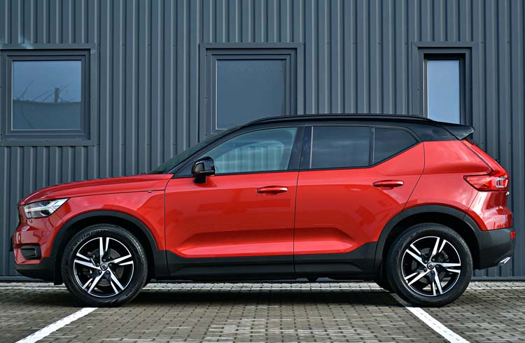 Volvo XC40 2.0 D4 AWD Geartronic R Design