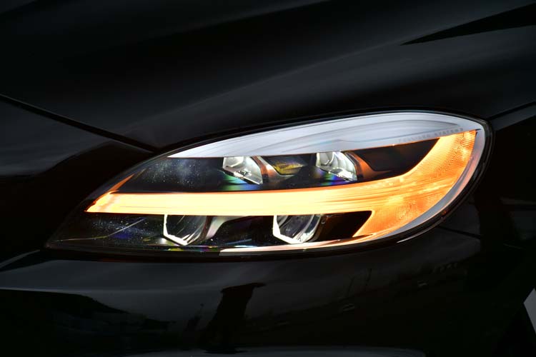 Volvo V40 D2 RDesign Edition