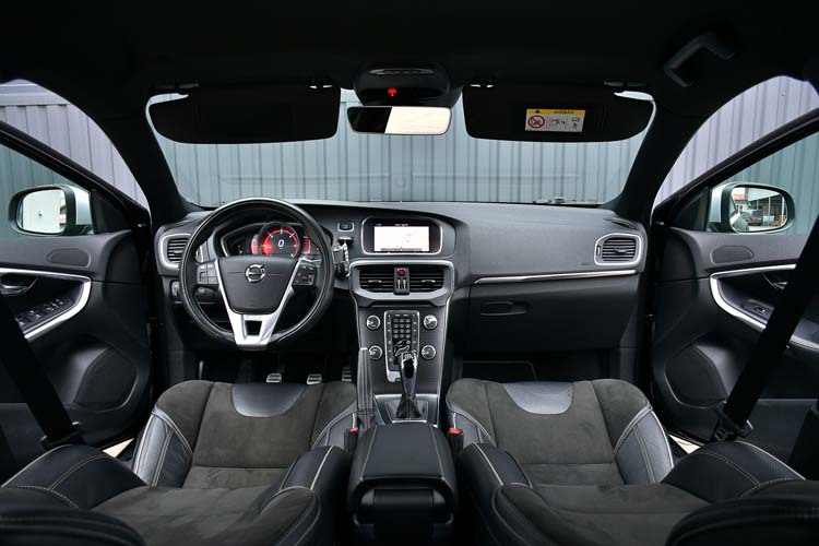 Volvo V40 D2 RDesign Edition