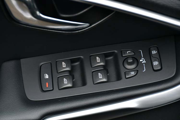 Volvo V40 D2 RDesign Edition