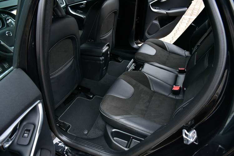 Volvo V40 D2 RDesign Edition